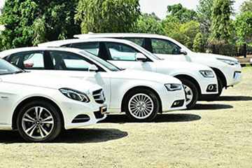 Luxury Car Rental Amritsar